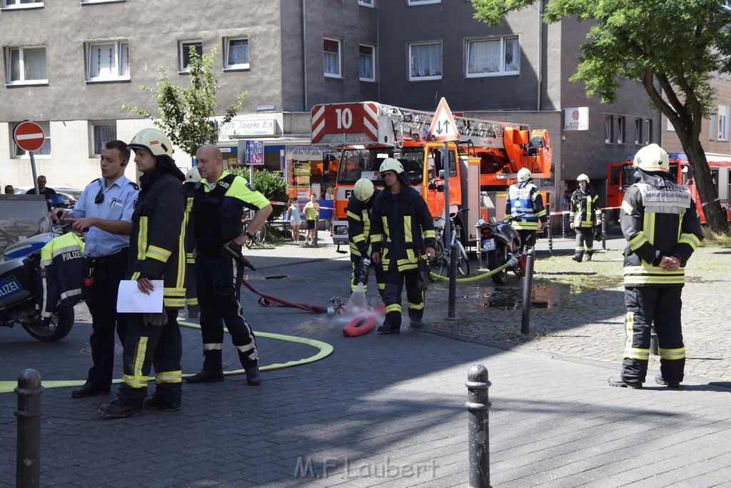 Explo Feuer 2 Koeln Kalk Hoefestr P086.JPG - Miklos Laubert